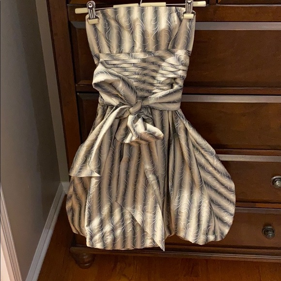 BCBGMaxAzria Dresses & Skirts - BCBGMAXAZARIA Formal tea cup length gown